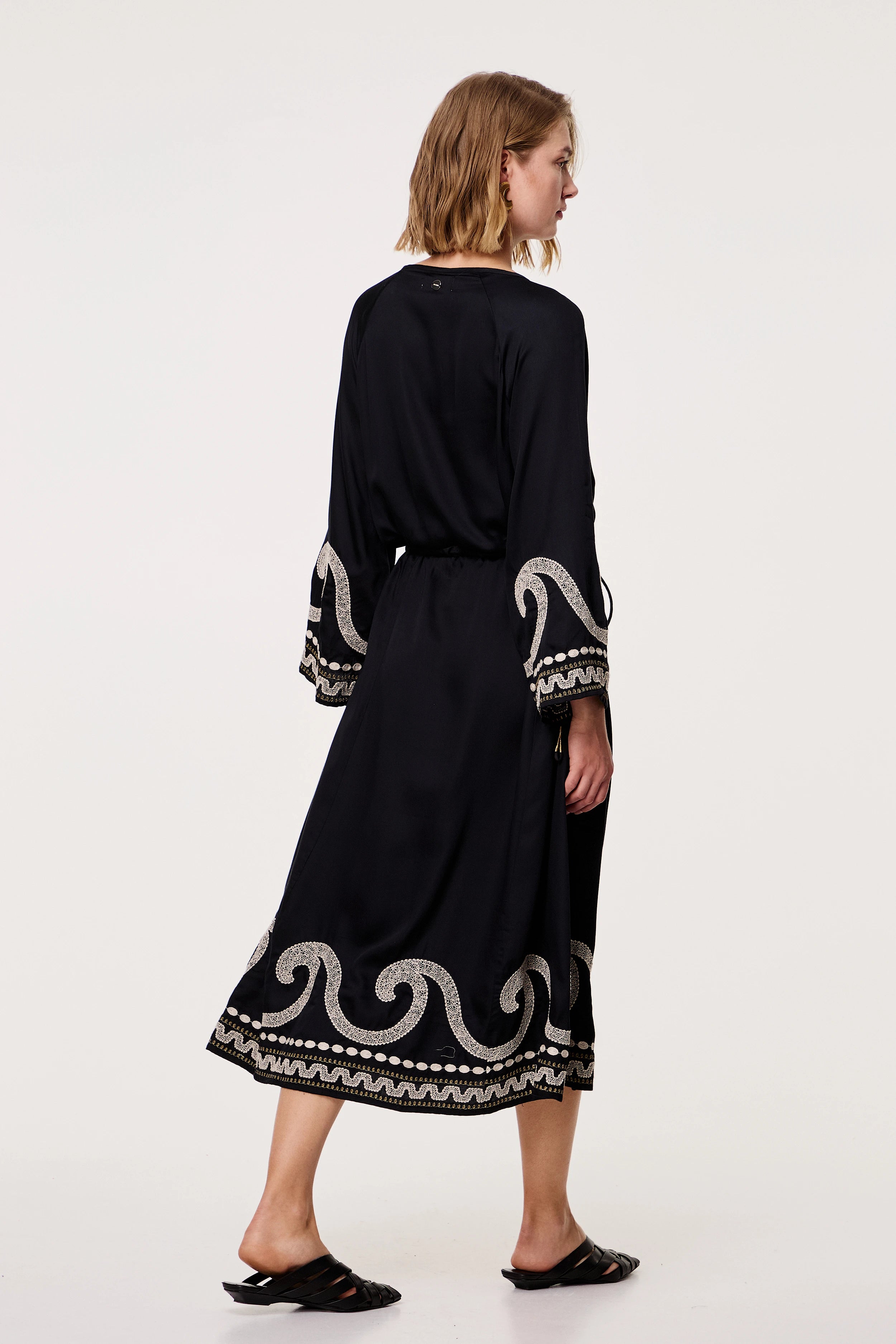 Vestido maxi bordado | BSB