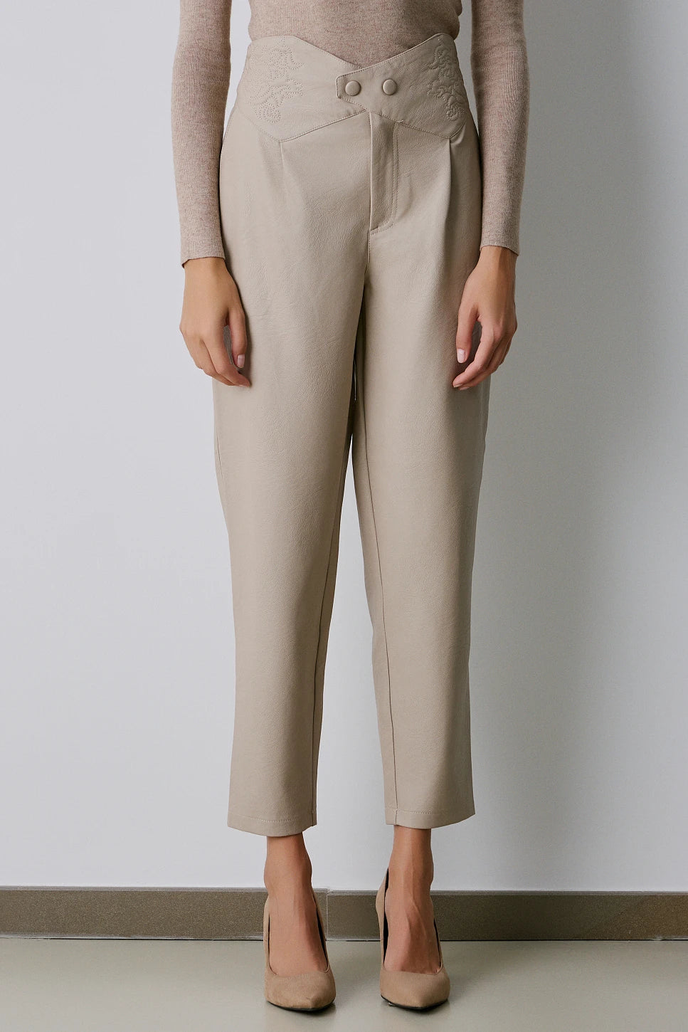 PANTALÓN RELIEVE LOOK PIEL