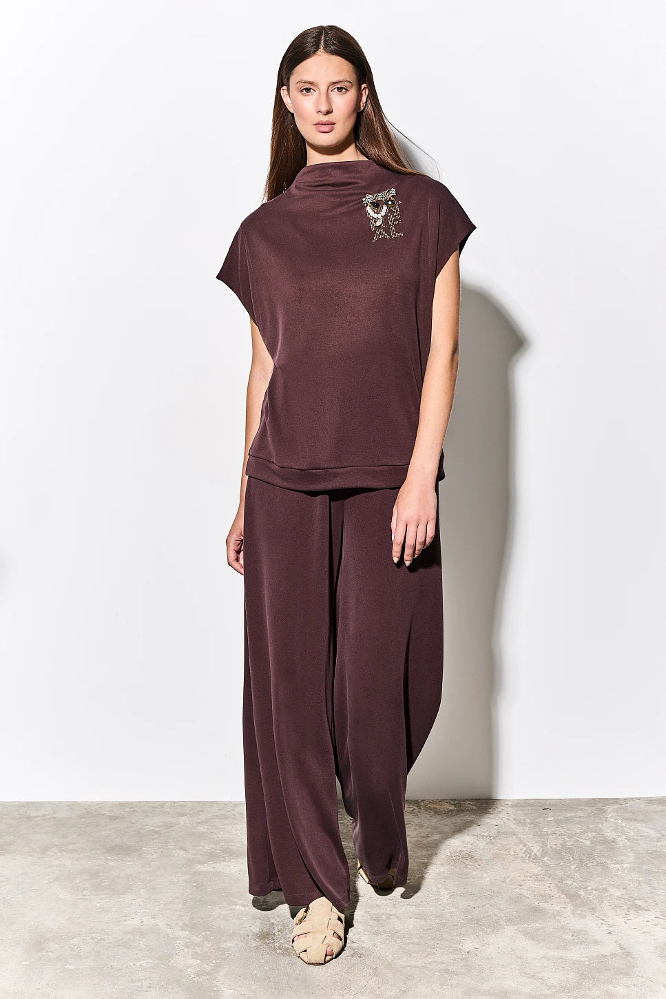 PANTALÓN CON CINTURA ELÁSTICA