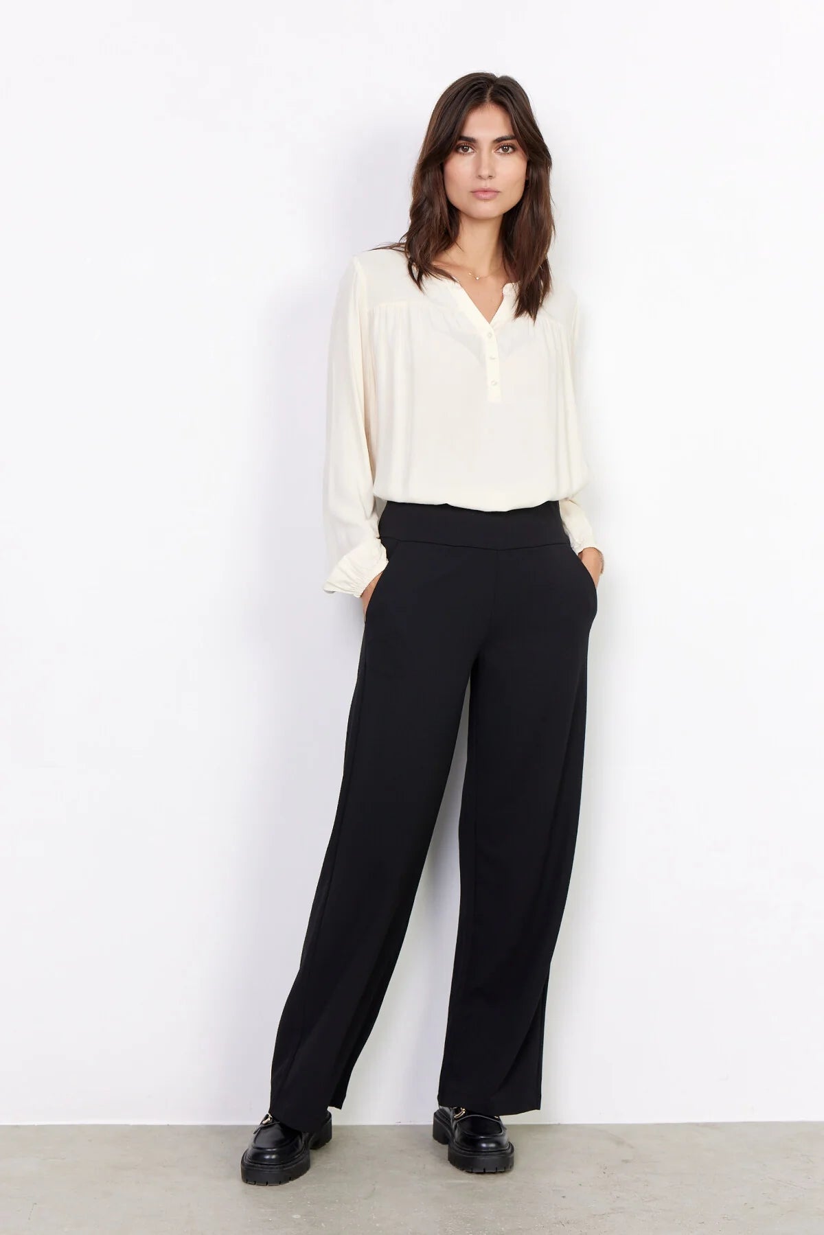 PANTALÓN SIHAM 48 NEGRO