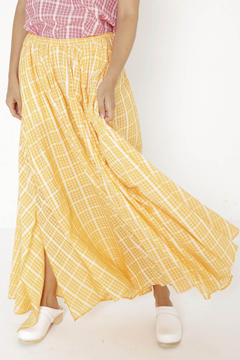 Falda AMBER