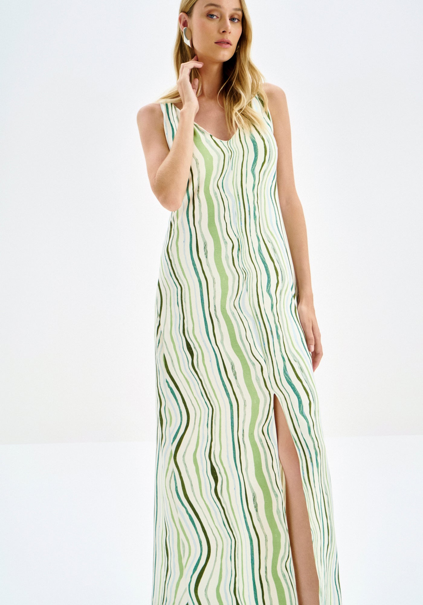 VESTIDO MIDI ESTAMPADO