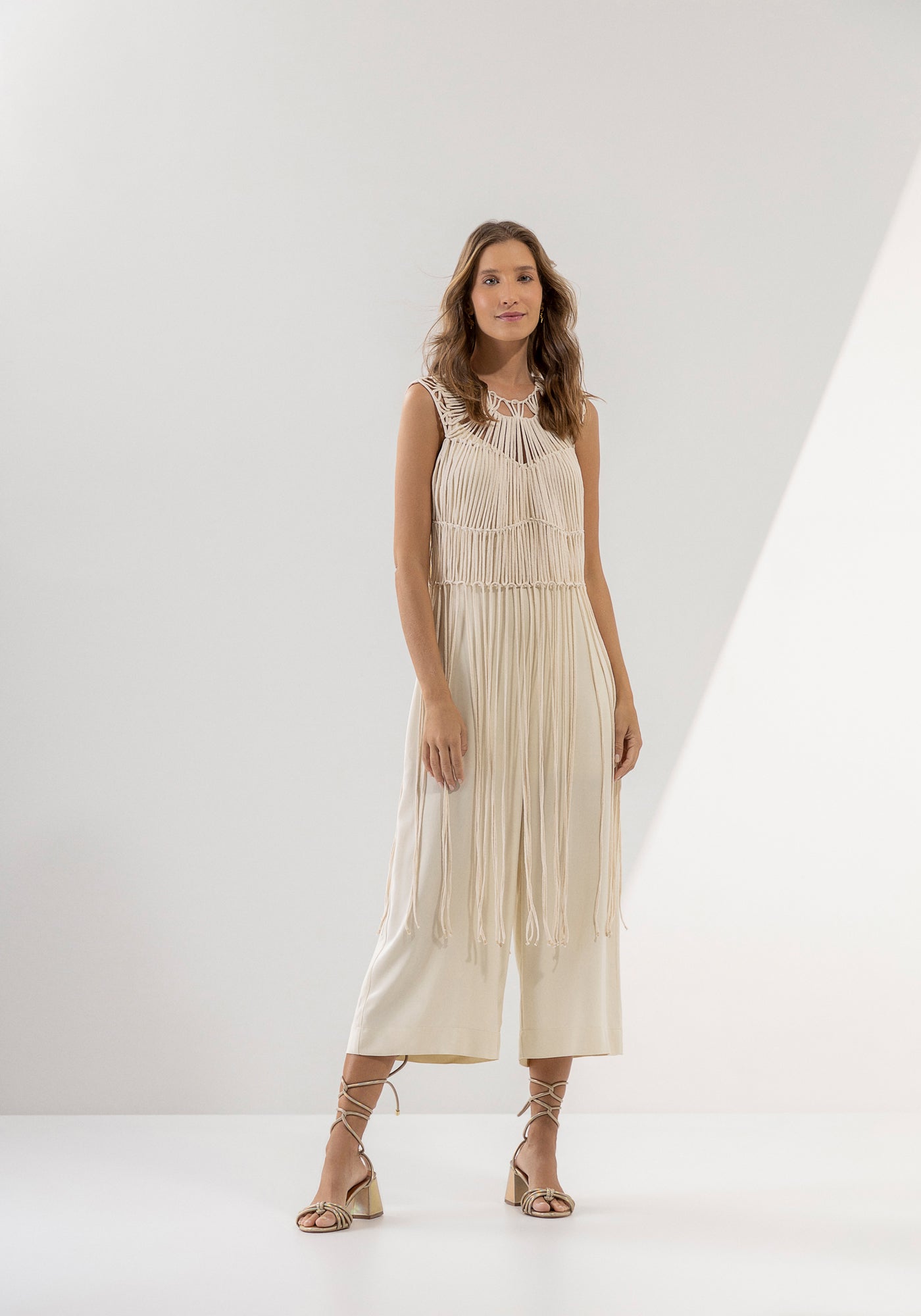 MONO MIDI CON SUPERPOSICIÓN DE MACRAMÉ