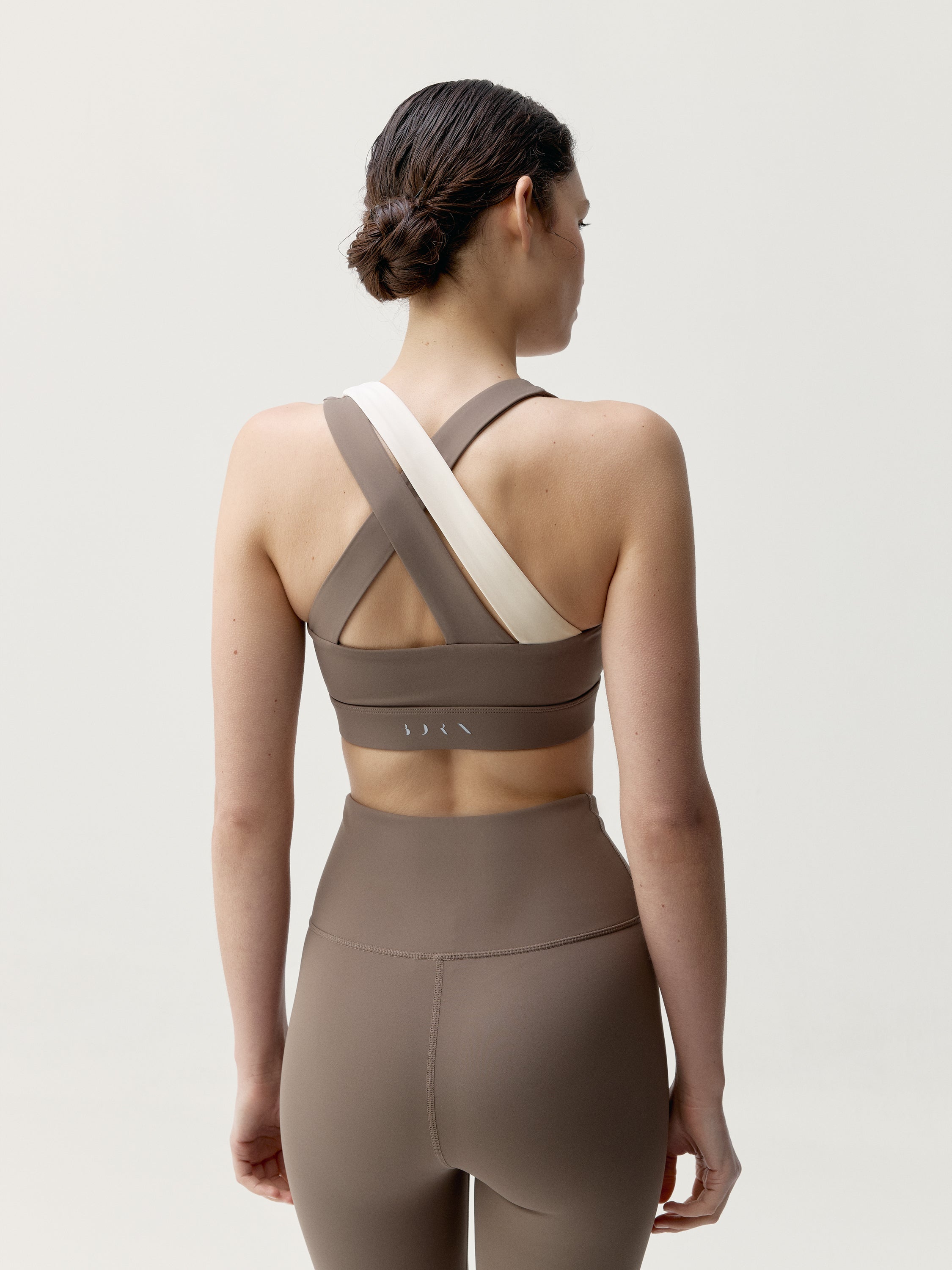 TOP CLEO FOSSIL/WHITE CHALK