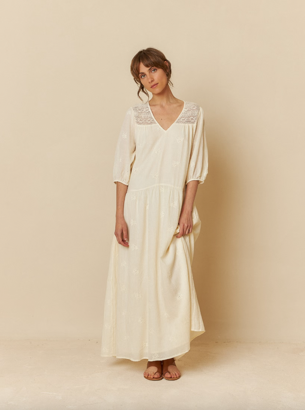 VESTIDO MANGA GLOBO
