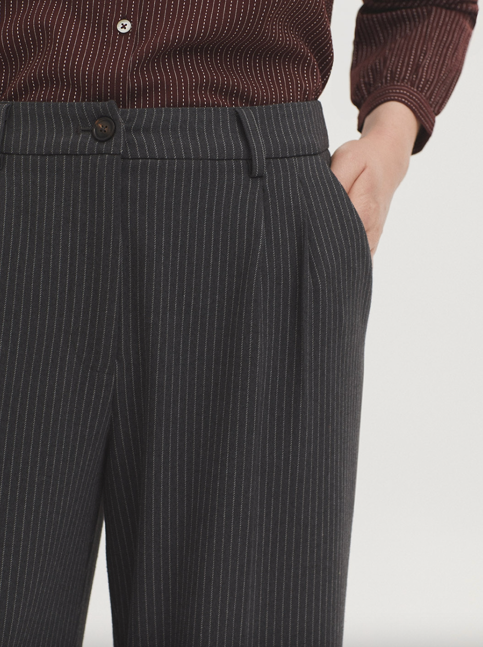 PANTALÓN RAYA DIPLOMÁTICA