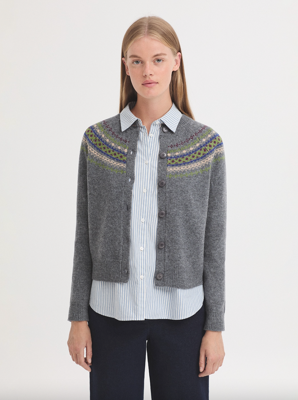 CHAQUETA JACQUARD GRECA GRIS EN LANA
