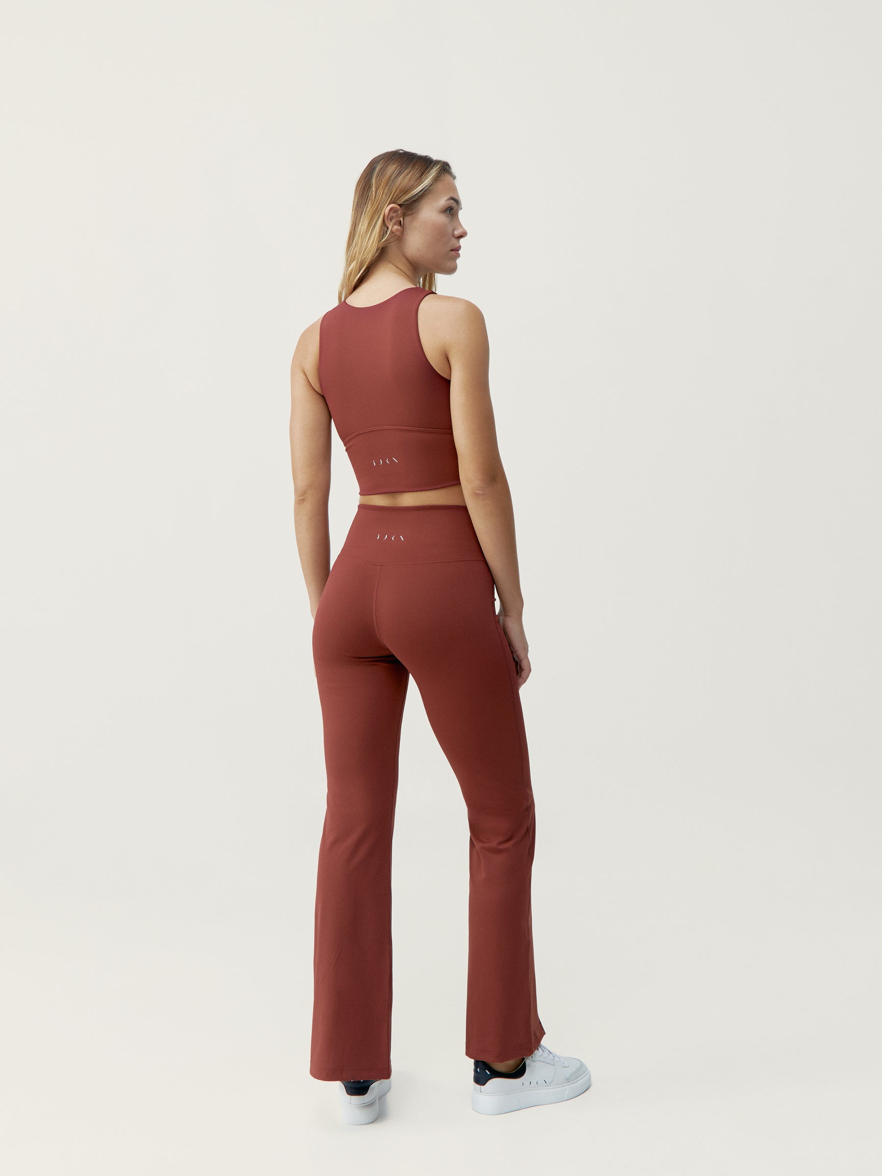 TOP ELIN CAOBA