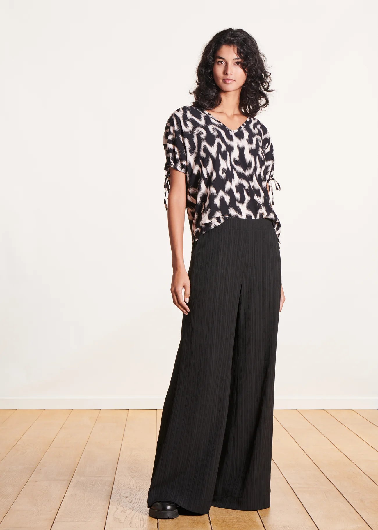PANTALONES DE PATA ANCHA DE ALGODÓN NEGRO