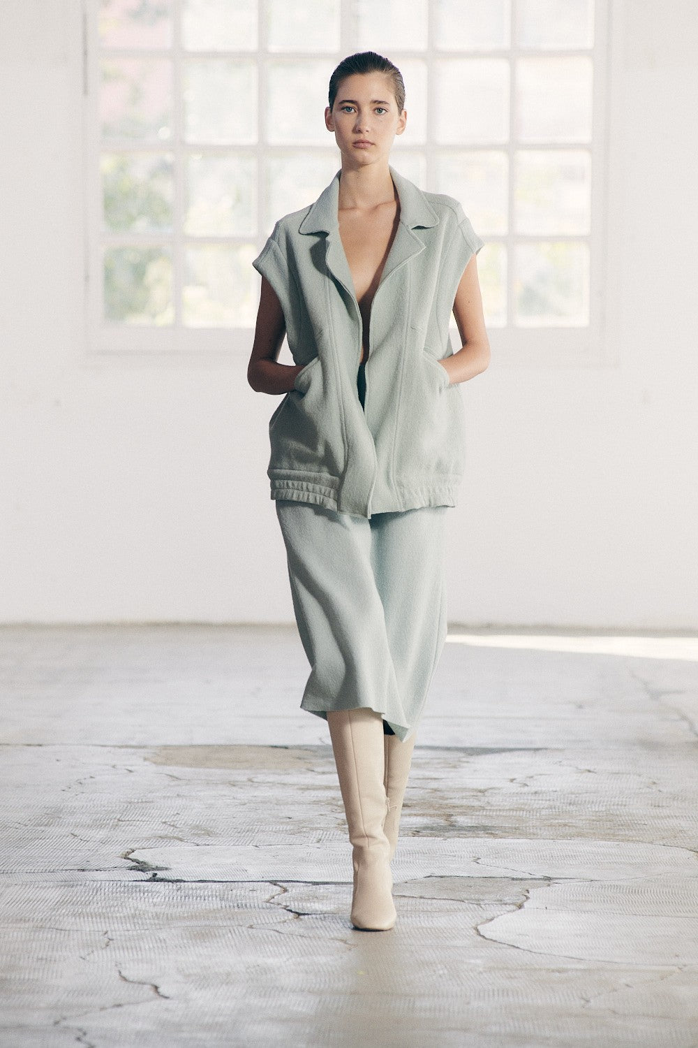 Chaleco oversize con solapas