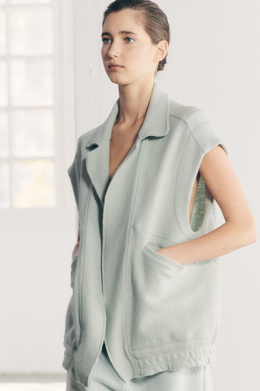 Chaleco oversize con solapas
