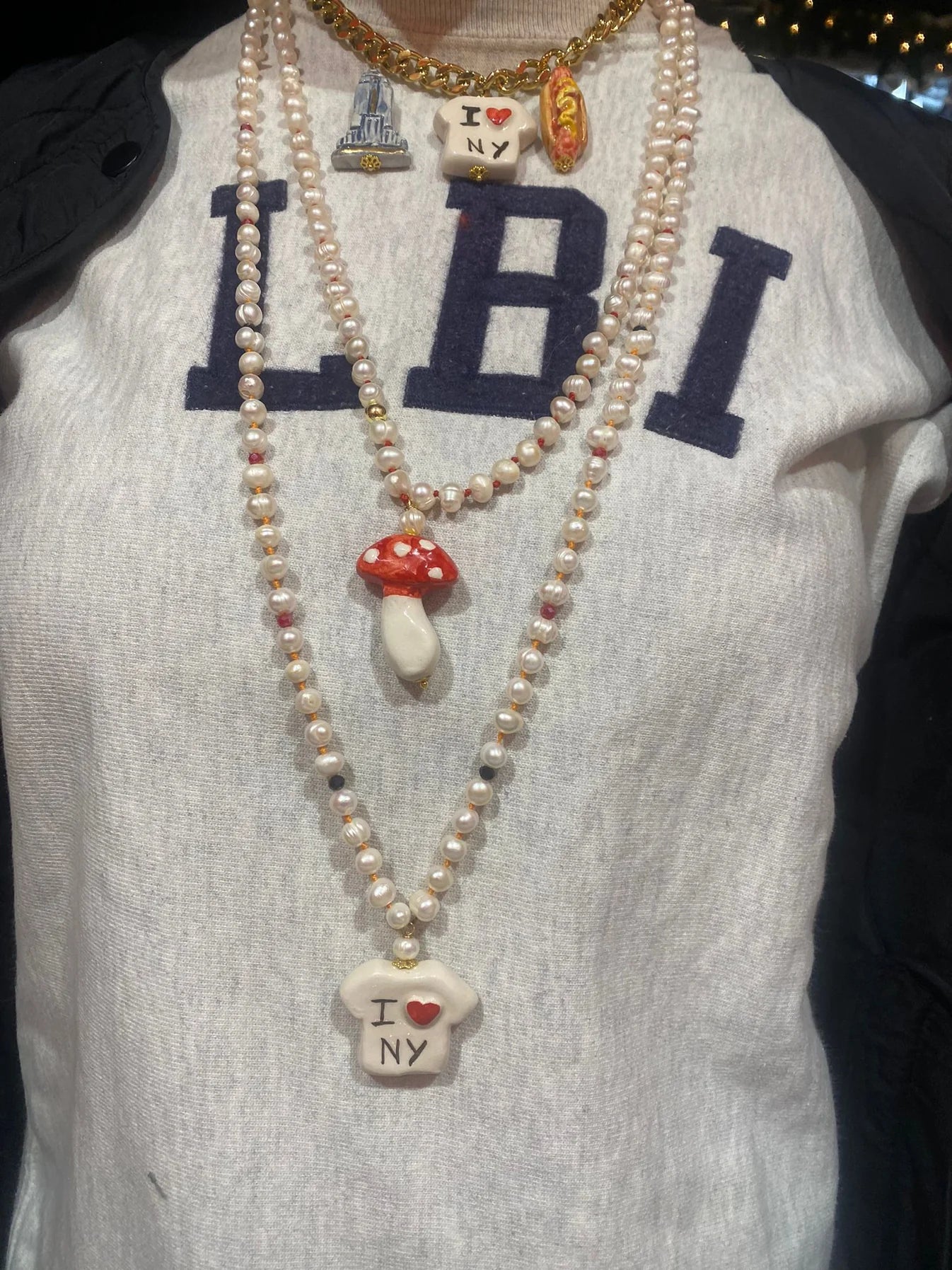 COLLAR LARGO DE PERLAS T-SHIRT I LOVE NY
