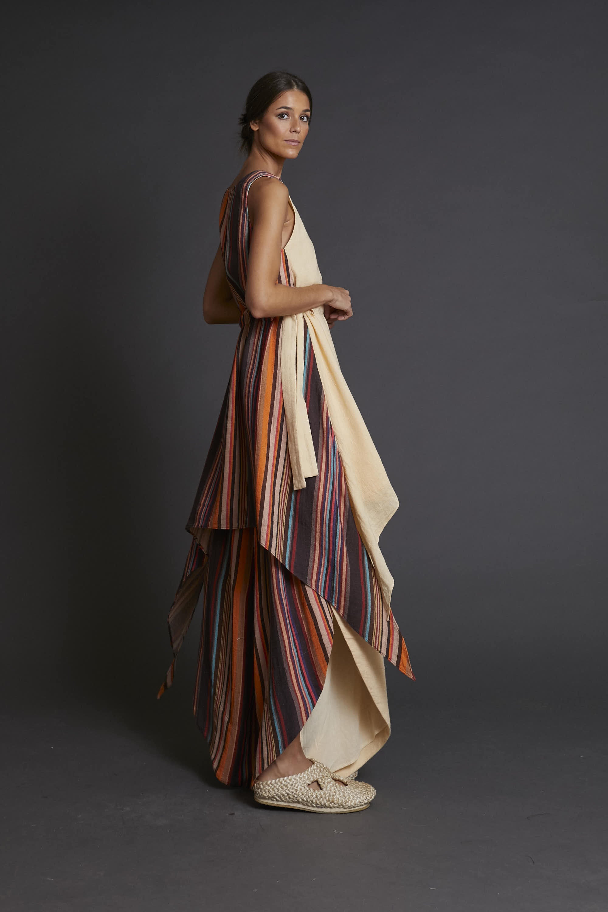 BEIGE AND STRIPED GATHERED BODY