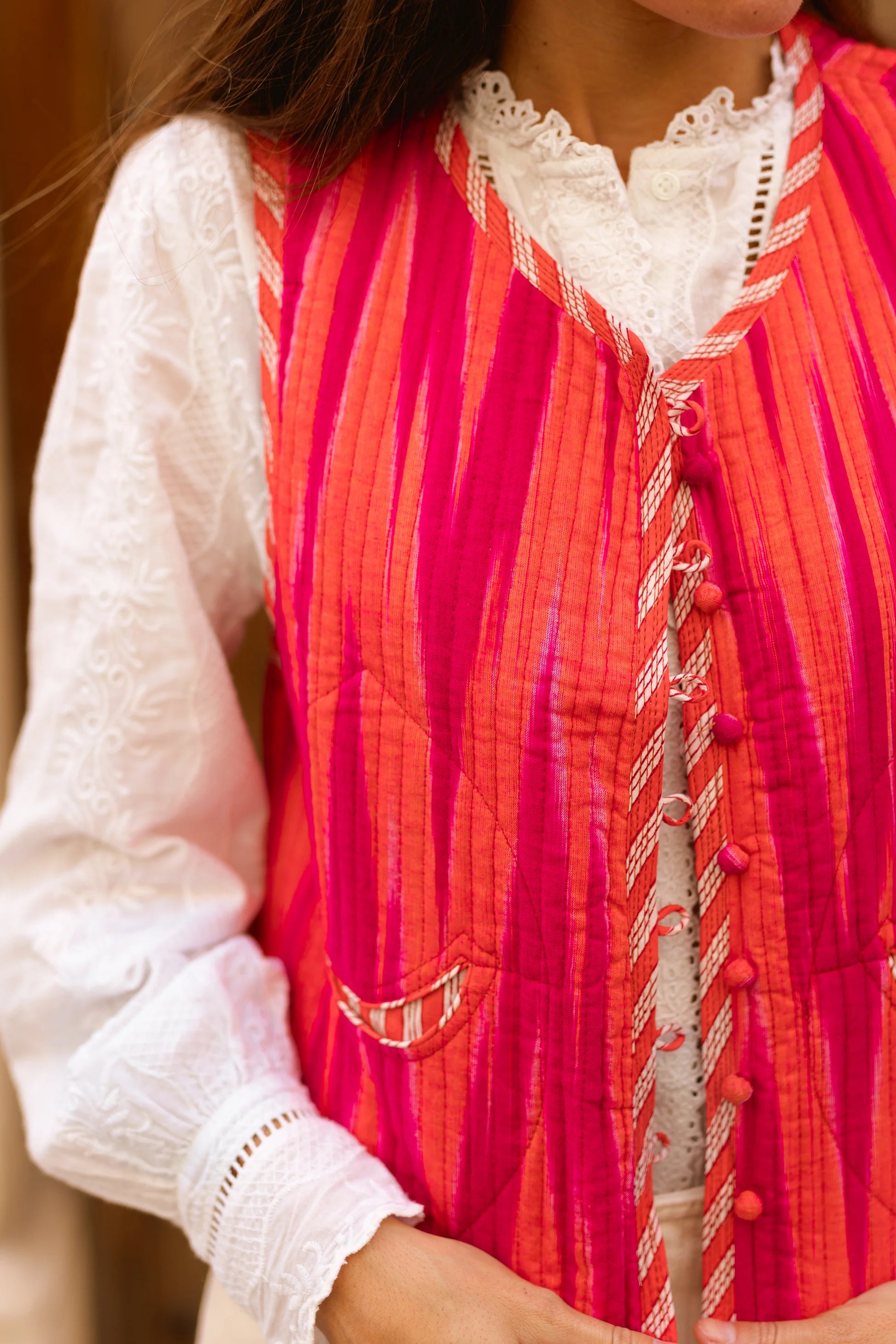 CHALECO IKAT ROSA