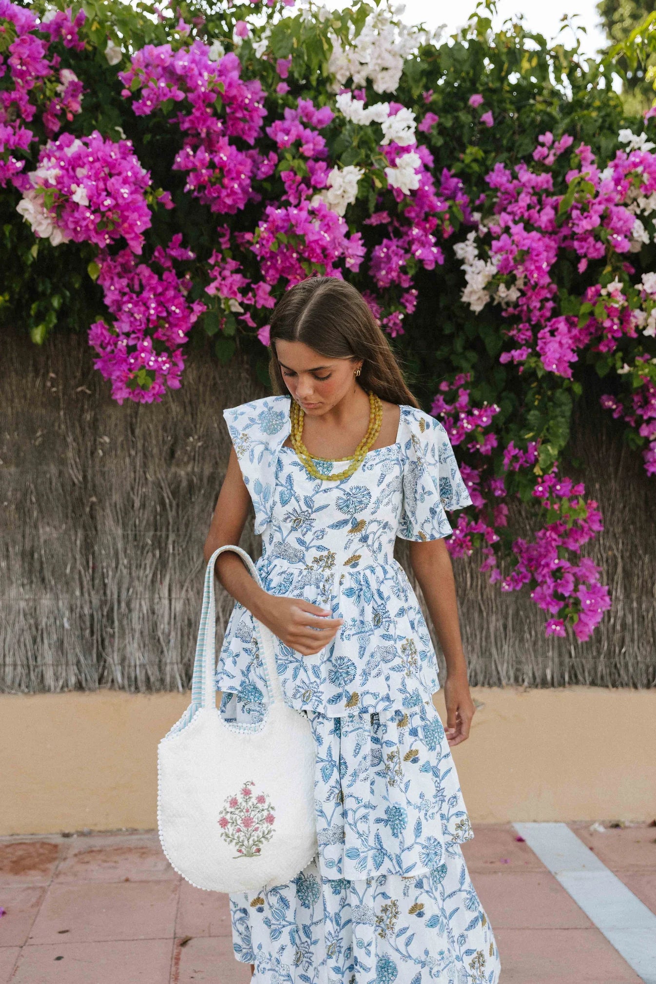 VESTIDO VOLANTES BLANCO