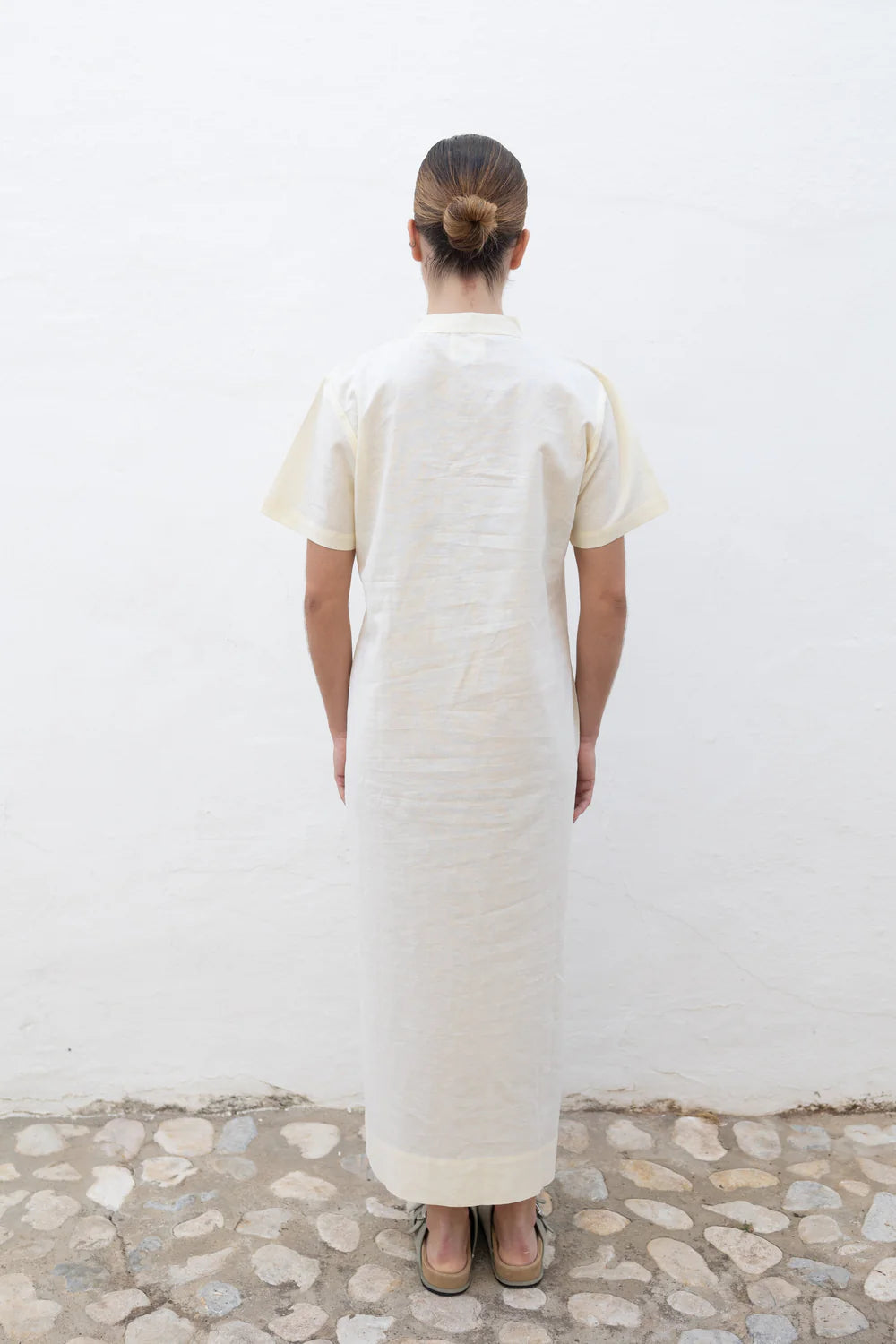 VESTIDO GUAYABERA ALEJANDRA BORDADO GRIS
