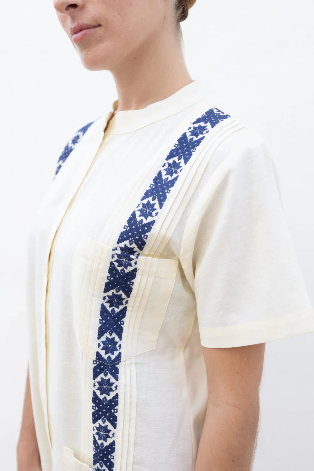 VESTIDO GUAYABERA ALEJANDRA BORDADO MARINO
