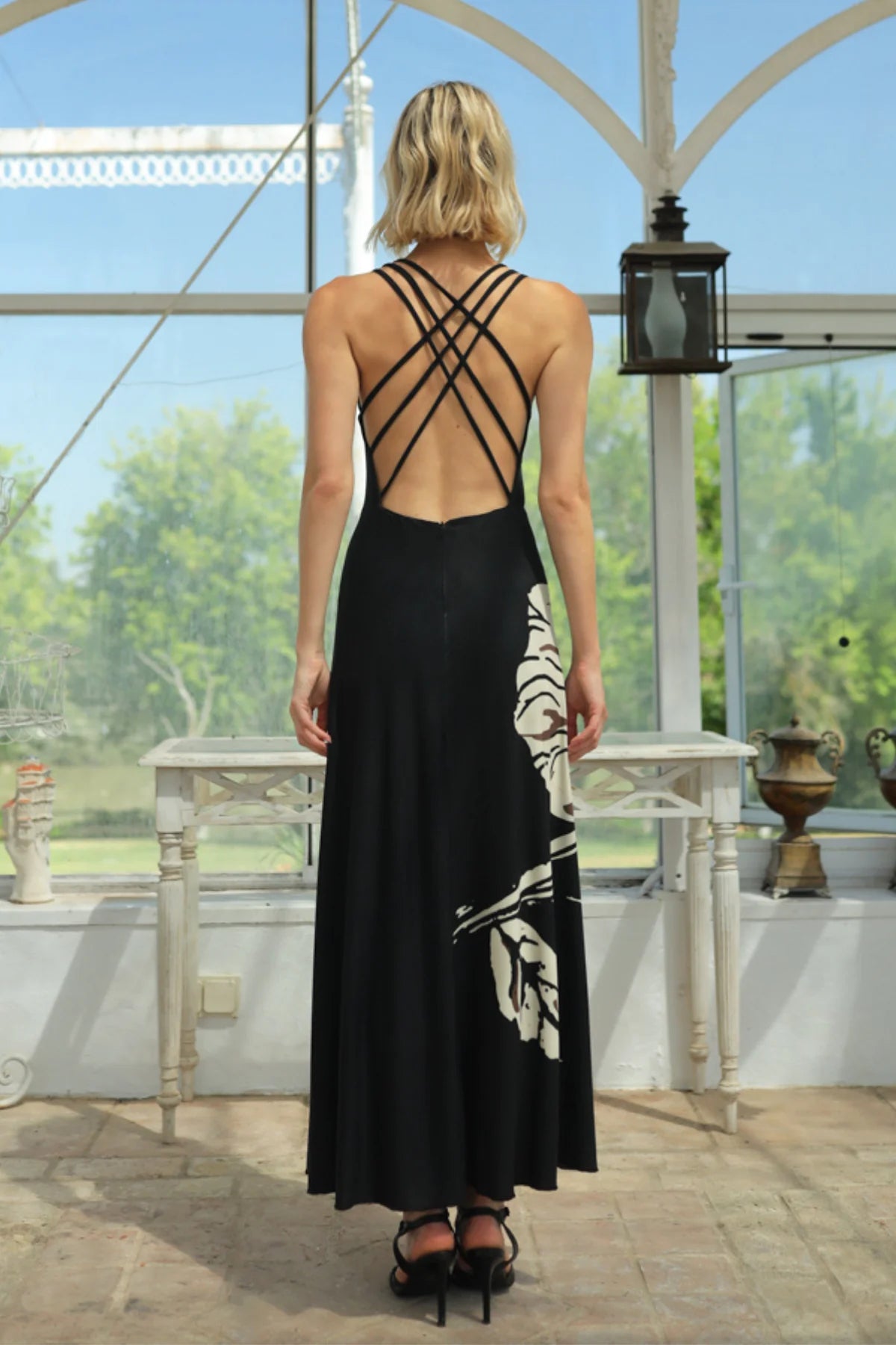 VESTIDO BLACK