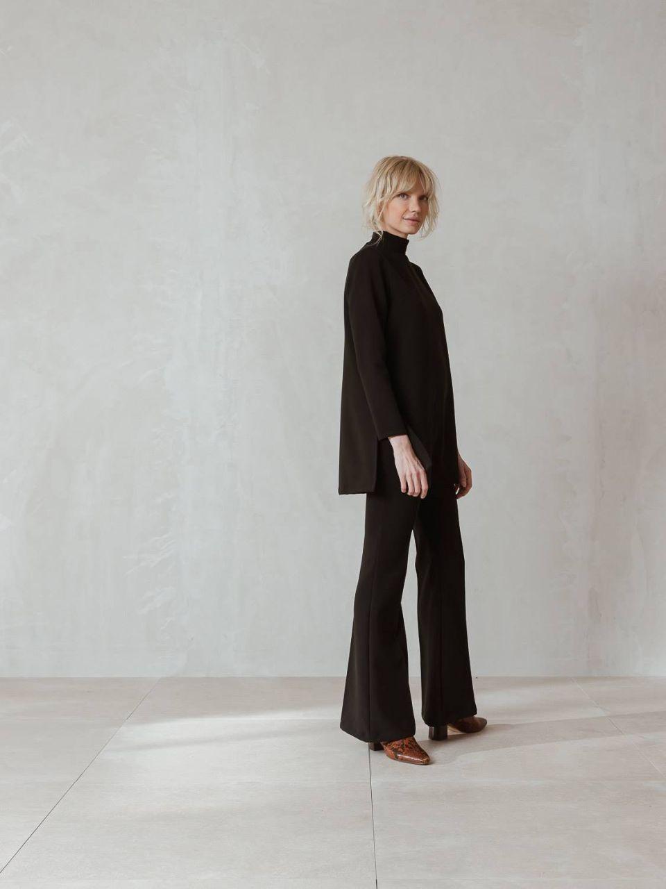 PANTALÓN FLARE NEGRO