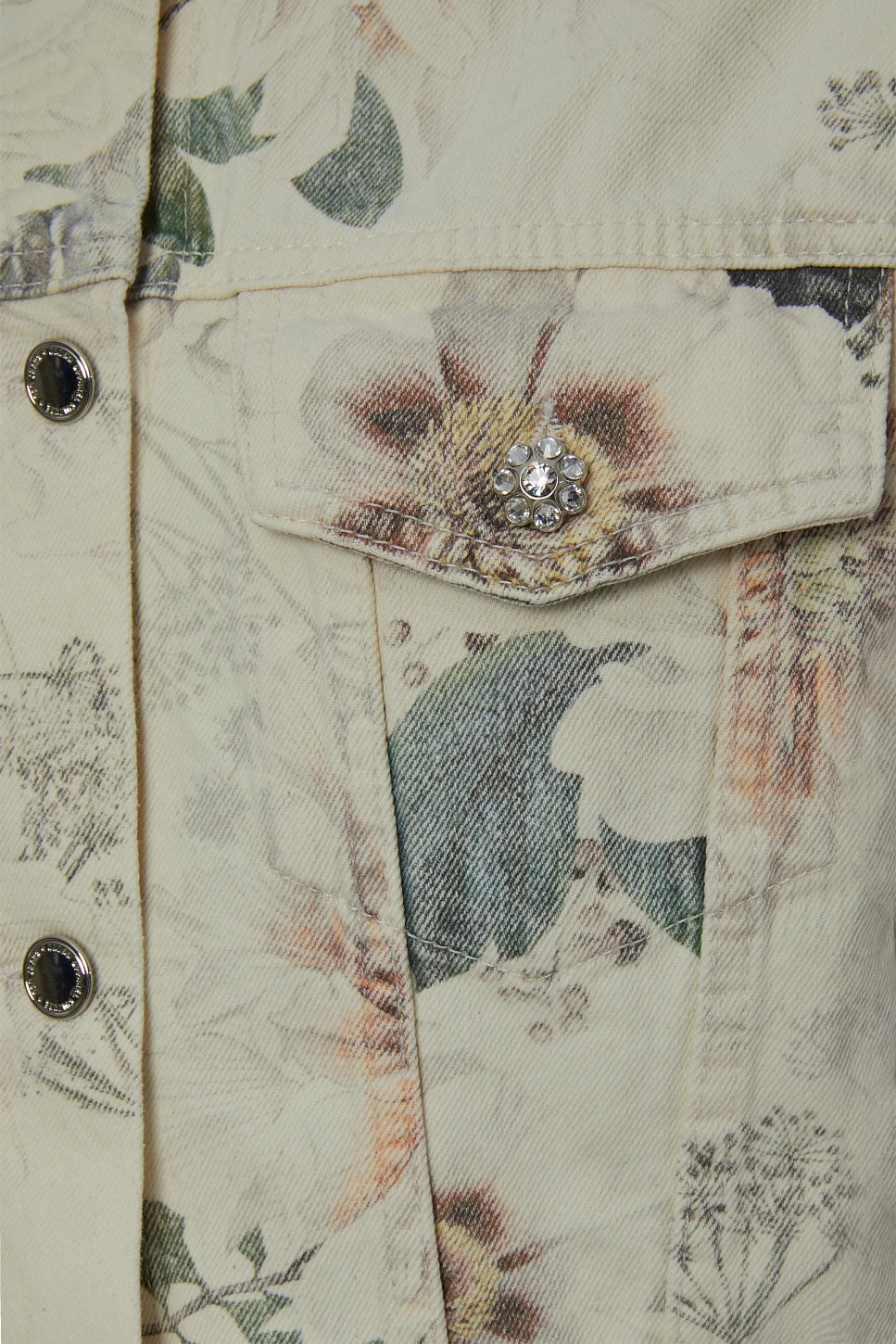CHAQUETA VAQUERA CON ESTAMPADO FLORAL