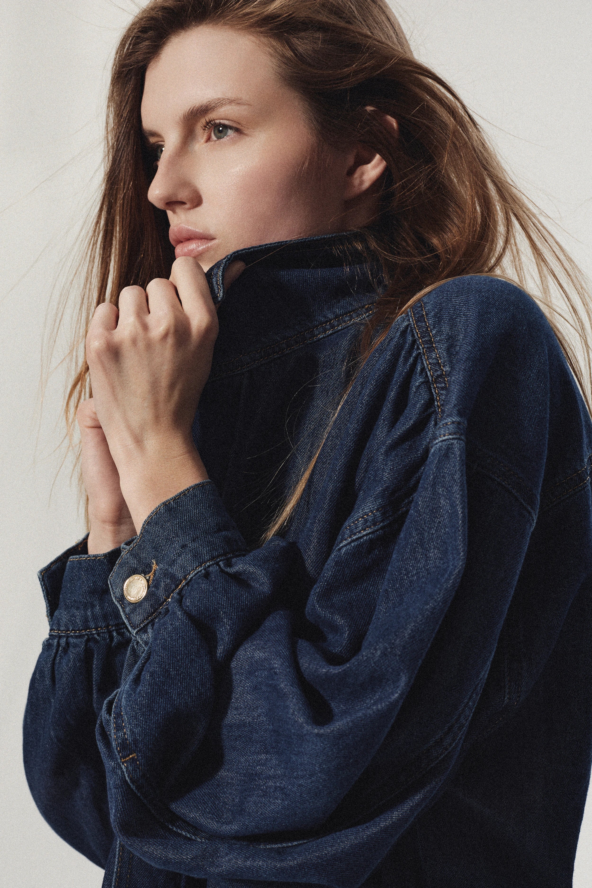 CHAQUETA BOMBER DENIM