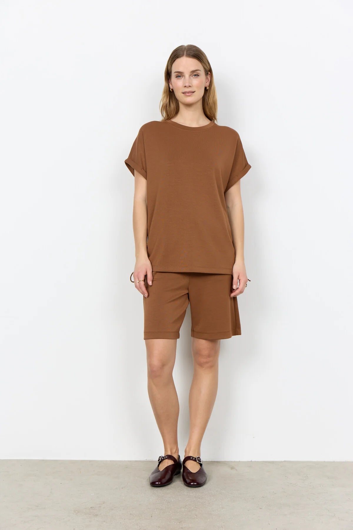 SC-BANU 306 CAMISETA MARRÓN