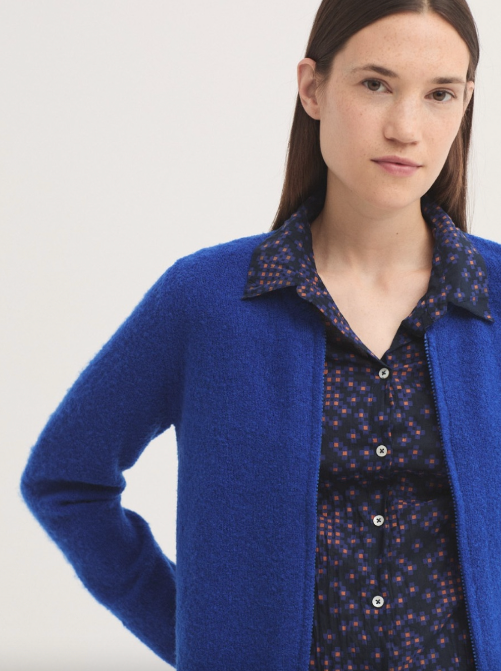 CHAQUETA BOUCLÉ DE LANA CIERRE CREMALLERA