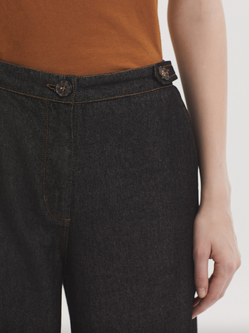 PANTALÓN TEJANO GRIS