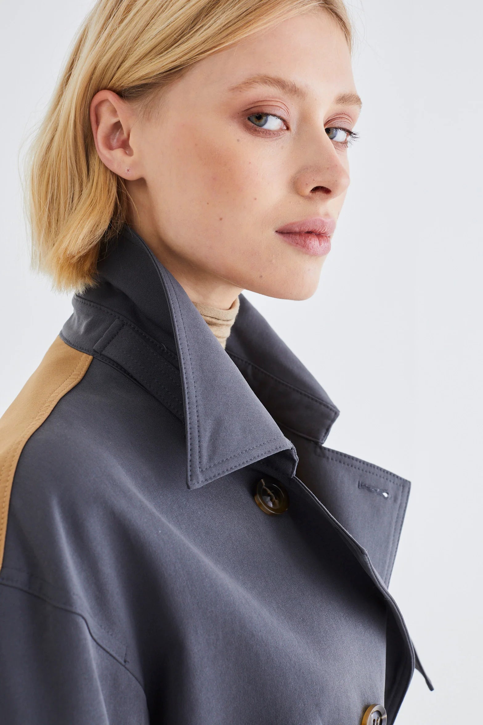 ESLABON TRENCH