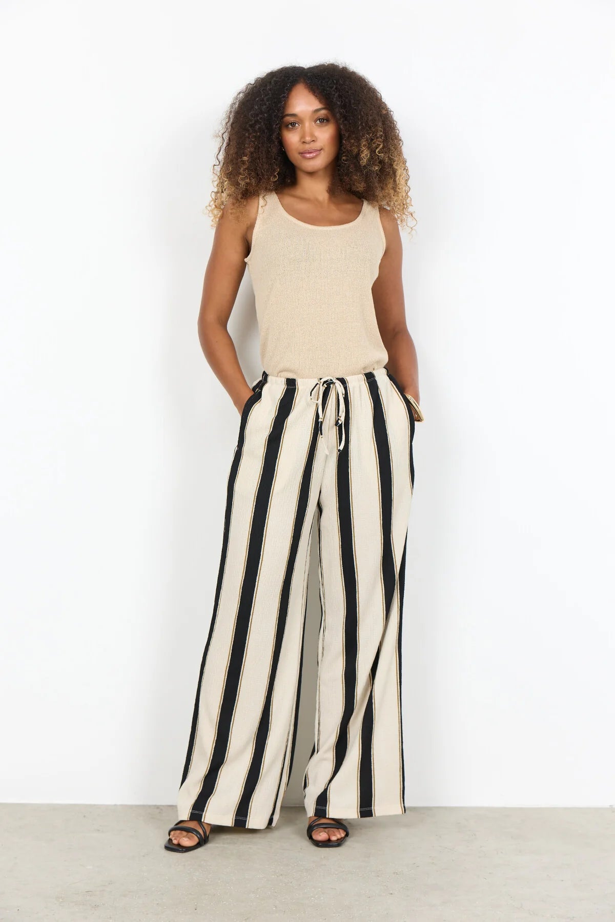 SC-FINJA 2 PANTS IN CREAM