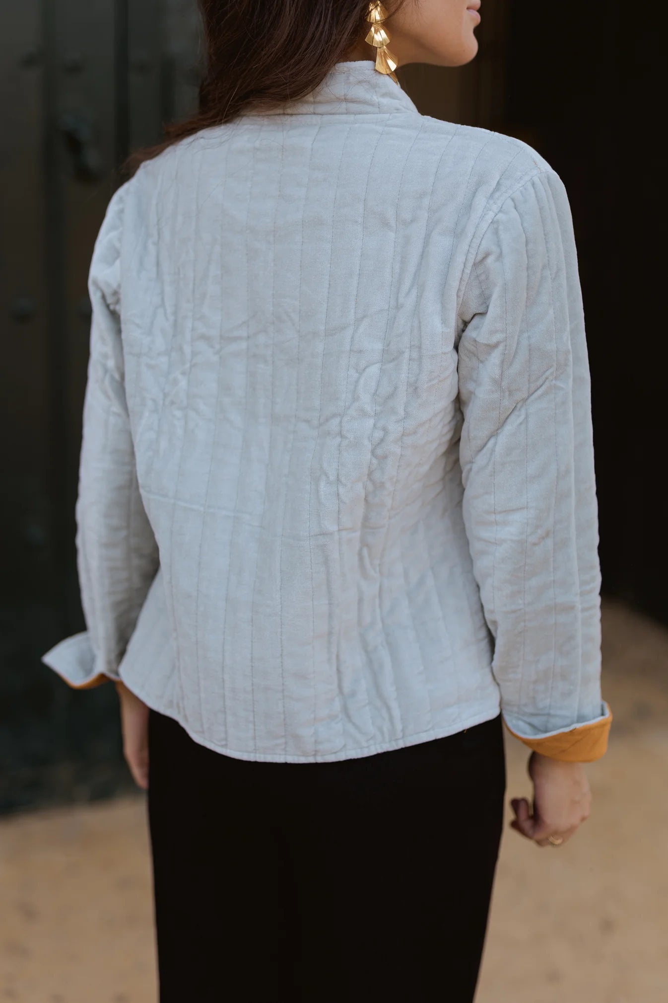 CHAQUETA TERCIOPELO GRIS CLARO Y MOSTAZA