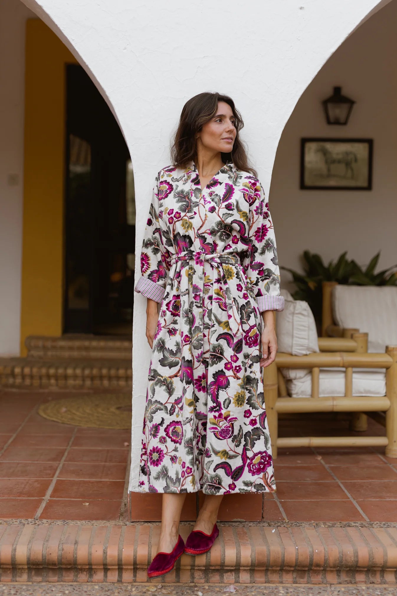 KIMONO TERCIOPELO BLANCO Y BUGANVILLA
