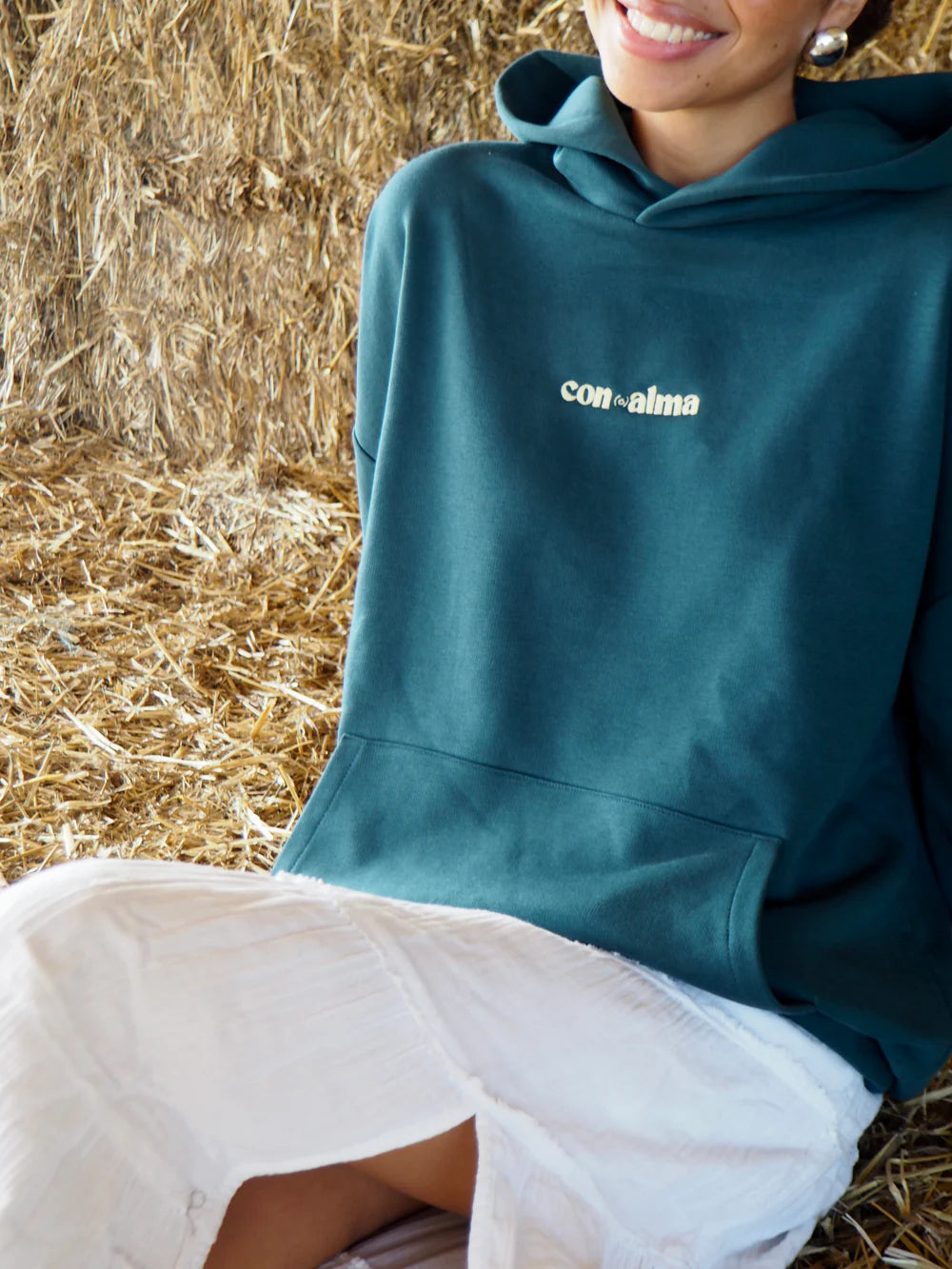 SUDADERA "CON (C) ALMA"