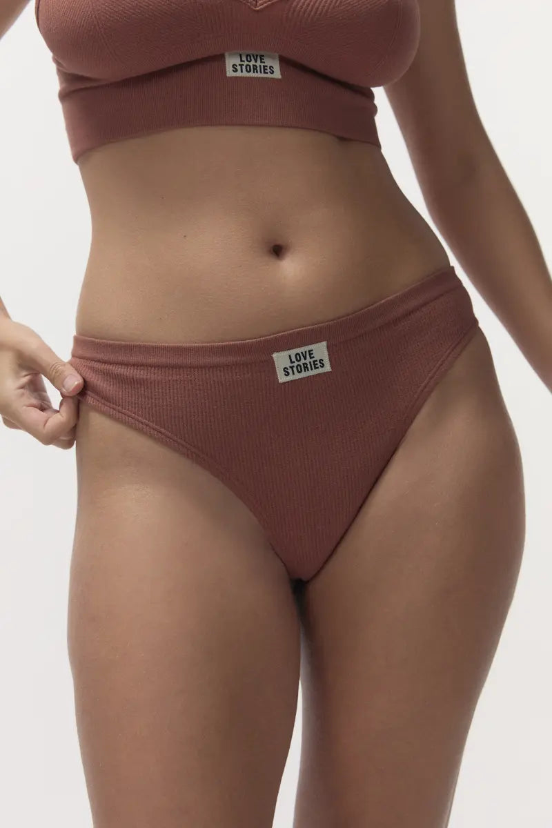 BRAGUITA TANGA LIMA BROWN