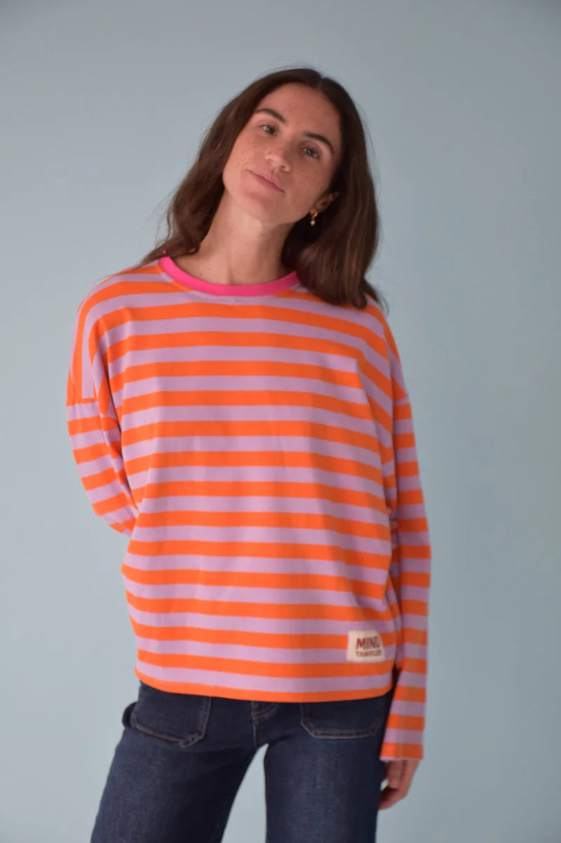 CAMISETA NÚRIA LAVANDA Y NARANJA