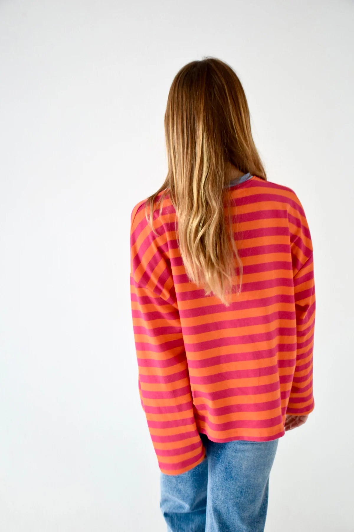 CAMISETA NÚRIA FUCSIA Y NARANJA