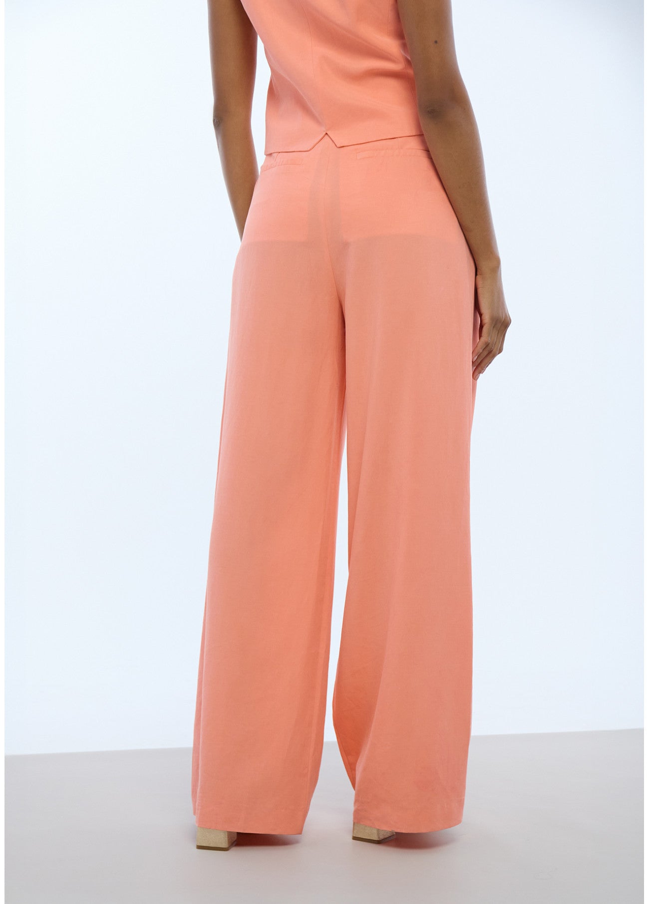 PANTALÓN PALAZZO PINZAS CORAL