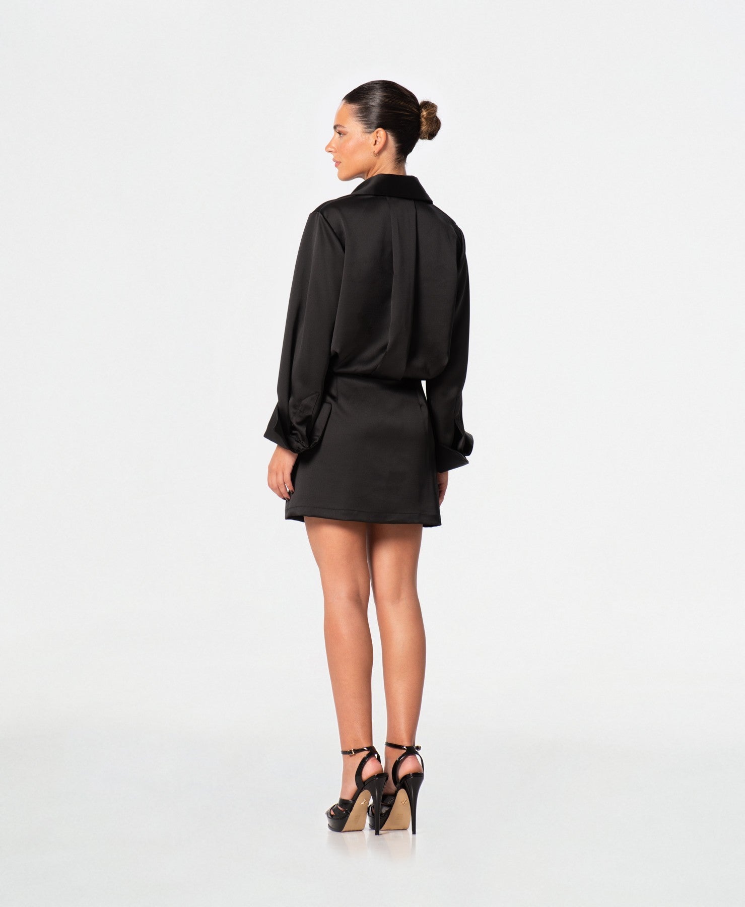VESTIDO CAMISERO NEGRO VELA