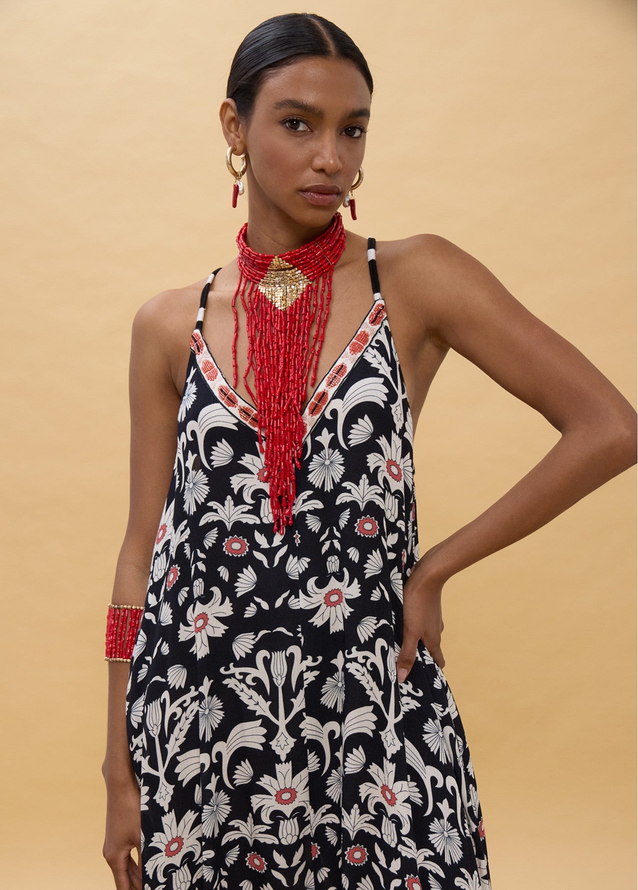 VESTIDO LARGO TIRANTES ESTAMPADO ÉTNICO