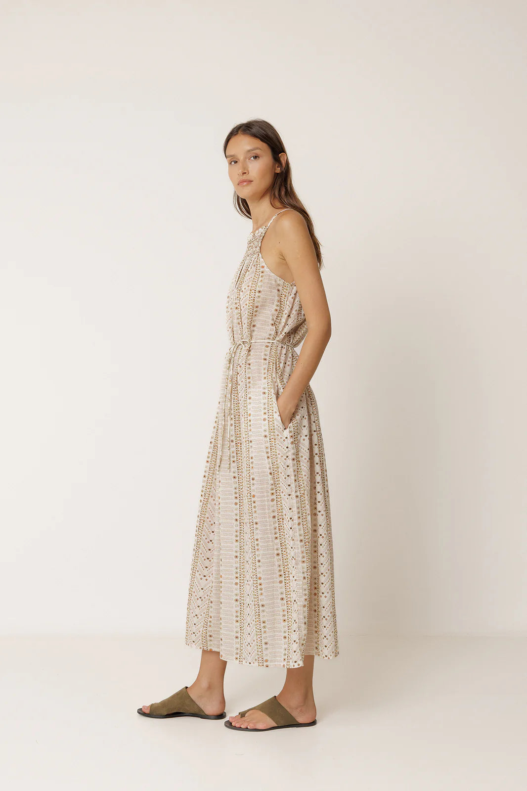 VESTIDO HALTER ESTAMPADO CRUDO